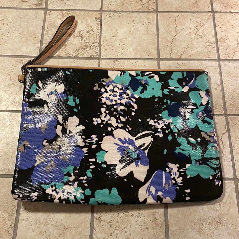 Floral Wrislet